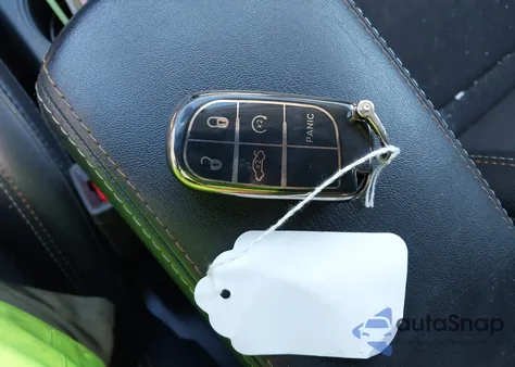 2021 Jeep Compass Latitude 4X4 from USA, damaged, VIN 3C4NJDBB3MT529766